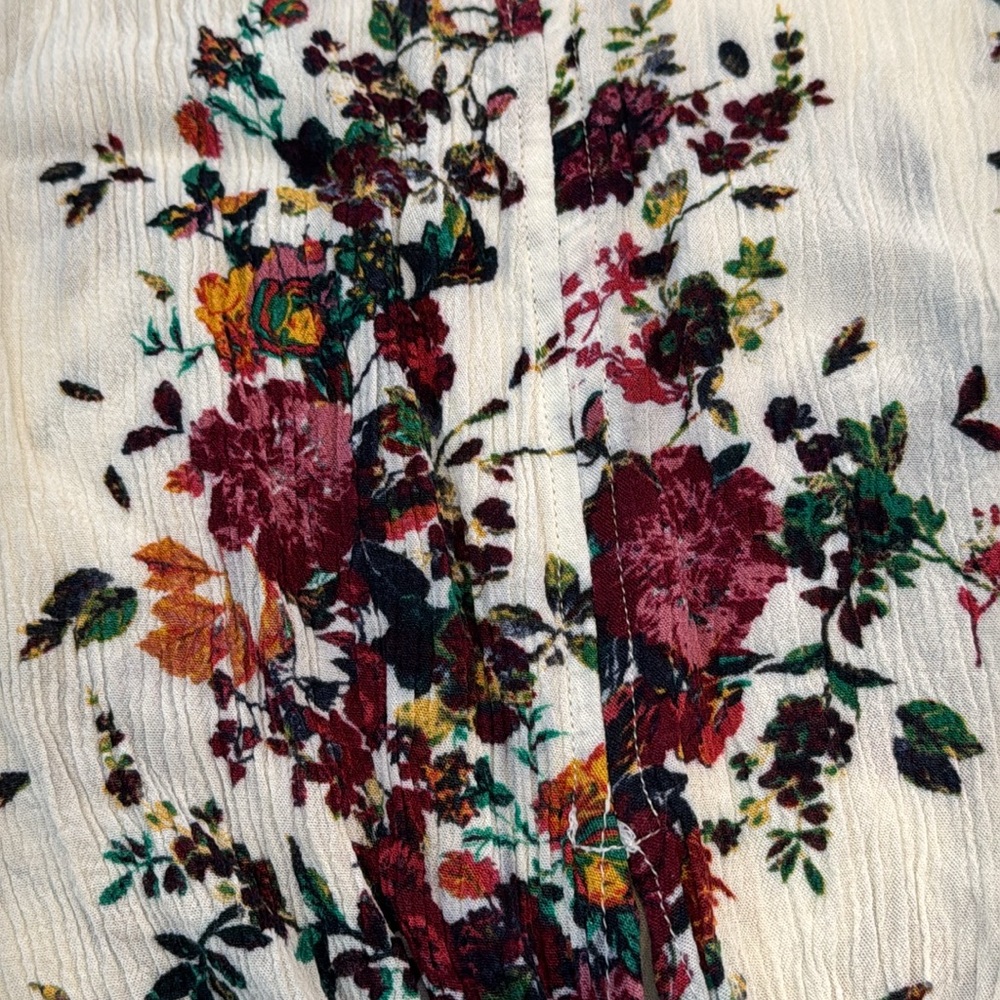 LUQ Rhee Tie Front Top Blouse V Neck Floral Off White Green Pink Women's Size S - Picture 2 of 10
